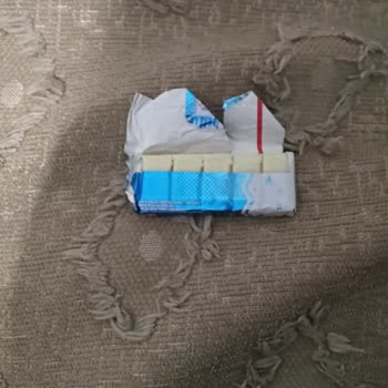 Falım Karbonatlı Sakızda İç Pakette Yapışma Ve Hijyen Endişesi