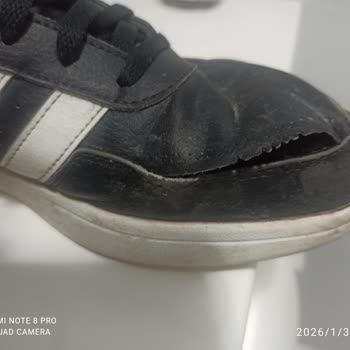 Değişim Garantili Adidas Ayakkabıda Kalite Sorunu Ve Kullanıcı Hatası İddiası