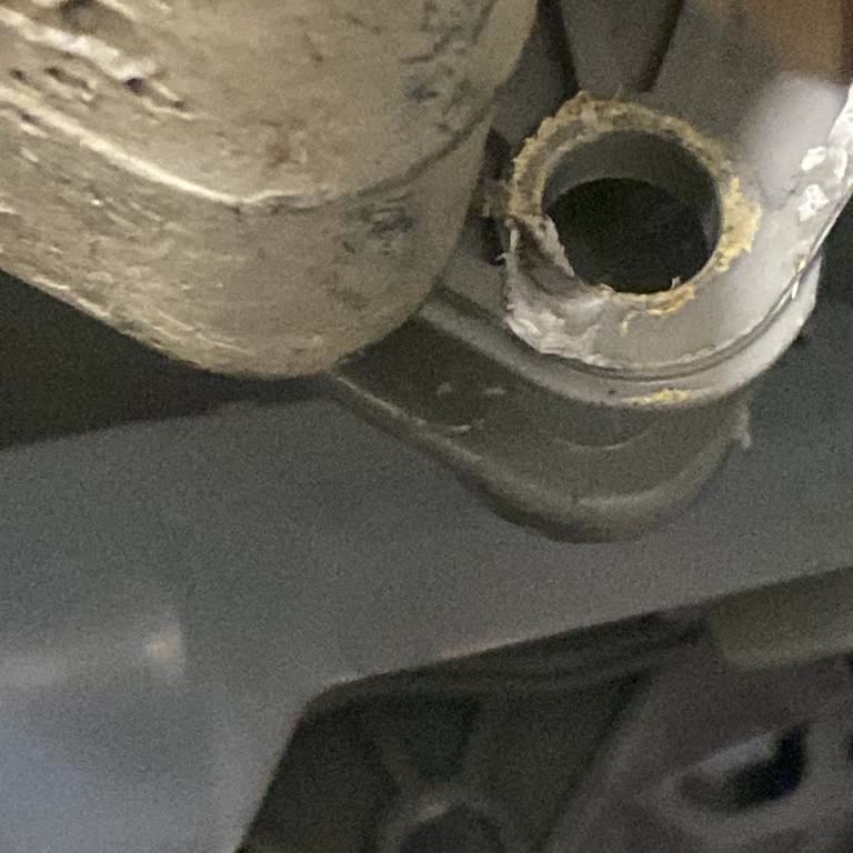 Electrolux Çamaşır Makinesindeki Sürekli E20 Hatası Ve Hatalı Servis Sonrası Değişim Talebi