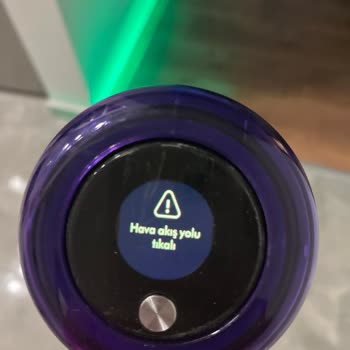 Dyson V15 Süpürge Filtre Uyarısı Sürekli Tekrarlanıyor Ve Servis Yardımı Yok