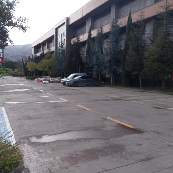 Şarjda Araç Sahibi Tuvalet Talebi Güvenlik Tarafından Kesinlikle Reddedildi