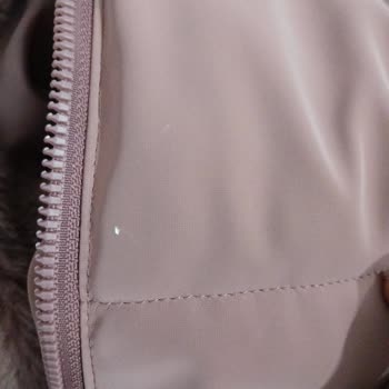 LCW Kısa Sürede Soyulan Çocuk Montu İçin Acil Değişim Talebi