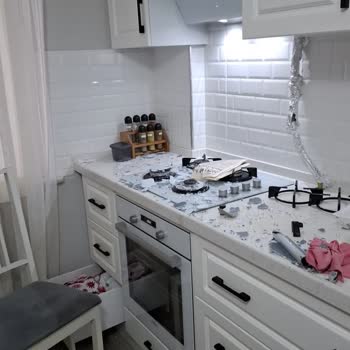 Simfer Davlumbazın Kendi Kendine Patlaması Aileyi Korkuttu Ve Güvenlik Riski Oluşturdu