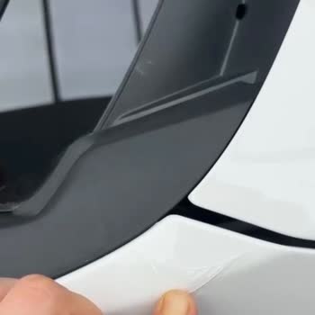 Yetkili Serviste Kalitesiz Kaplama İşçiliği Ve Araç Çiziklerine İade Talebi