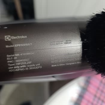 Electrolux Şarjlı Süpürge Bağlantı Tırnağı Kırıldı Garanti Kapsamında Servis Yanıtsızlığı