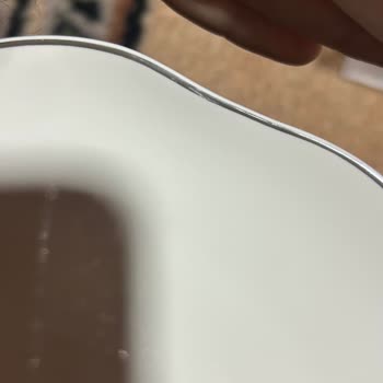 Lotus Yemek Takımındaki Çizik Ve Kırıklar Nedeniyle Karaca'dan Tam İade Talebi