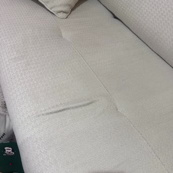 Kısa Sürede Bozulmuş Koltuk Takımına Yetersiz Servis Ve Net Tarih Talebi