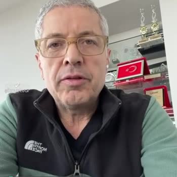 Çiçek Sepeti Çiçek Yerine Sopaya Takılmış Güller Gönderilmiş
