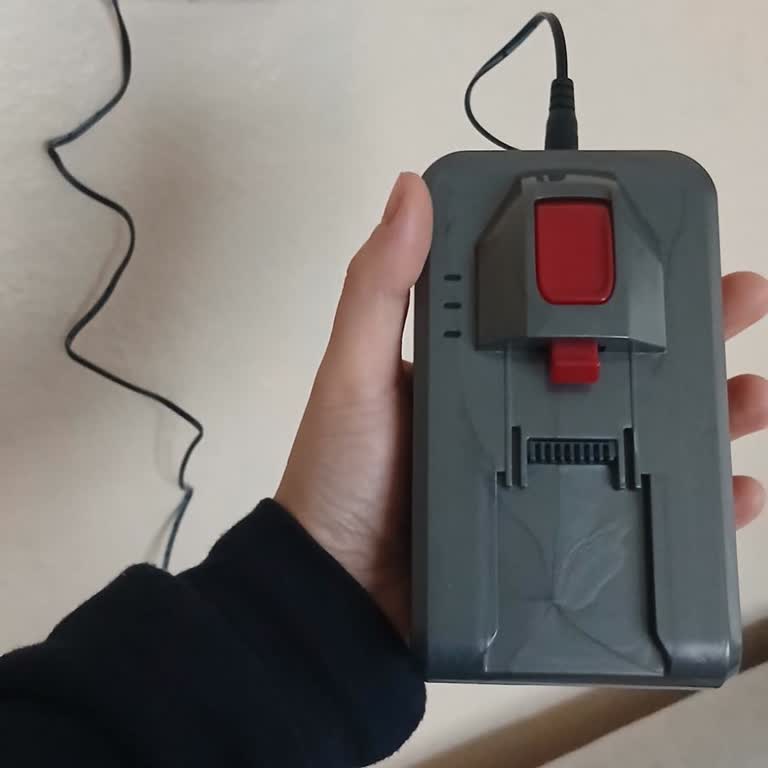 Şarj Sorunu Olan Ürün İadesi Reddedildi, Satıcı Ve Müşteri Hizmetleri Çözüm Sunmuyor