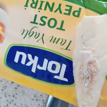 Torku Kaşar Peyniri Küflenmiş Çıktı, Sağlık Endişesi Ve İade Talebi