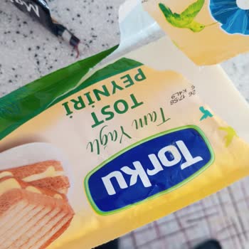 Torku Kaşar Peyniri Küflenmiş Çıktı, Sağlık Endişesi Ve İade Talebi