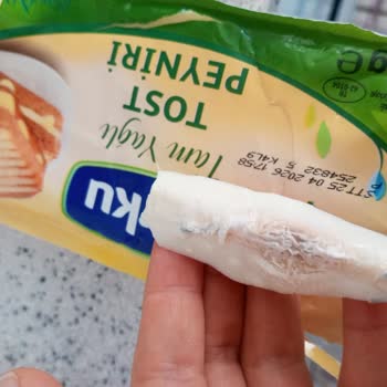 Torku Kaşar Peyniri Küflenmiş Çıktı, Sağlık Endişesi Ve İade Talebi