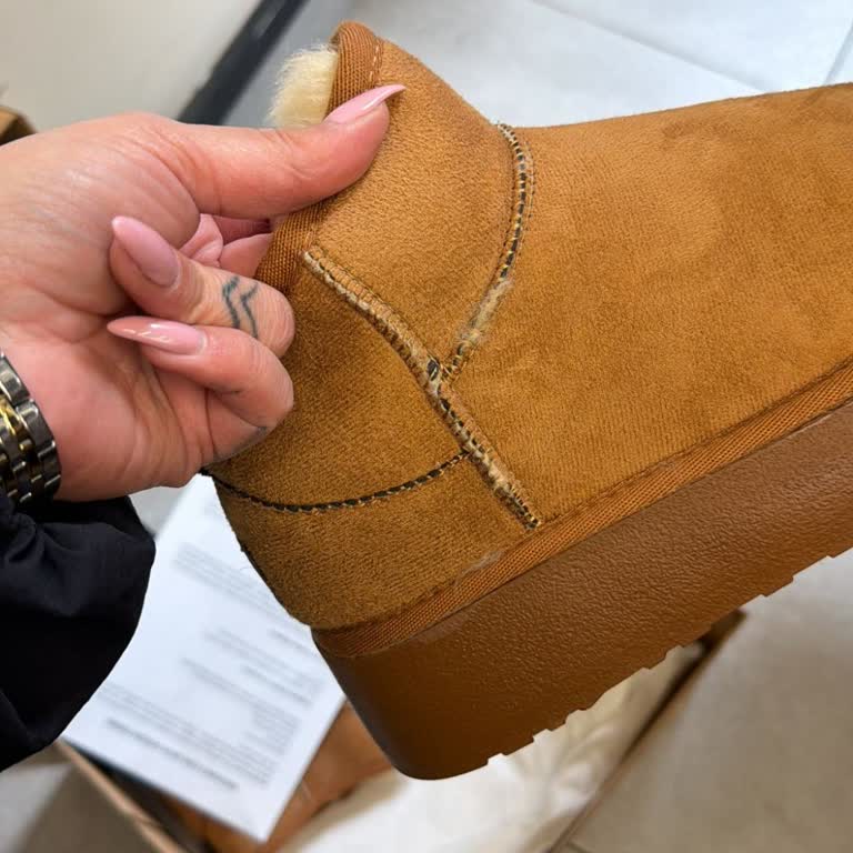 Sneaksnet'in Yanıltıcı Görselleri Ve İade Reddi Şikayeti