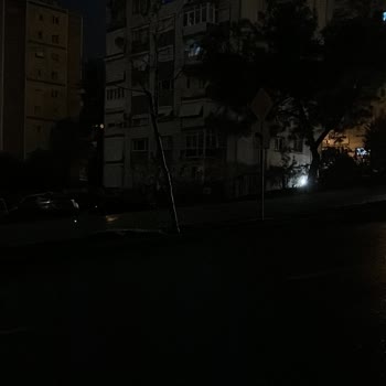 Sokak Aydınlatması Çalışmıyor, Gediz Elektrik Kişisel Verileri Paylaşıyor
