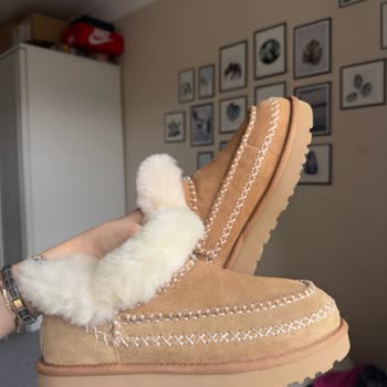 Defolu Ugg Ultra Mini Alpine Bot İçin Değişim Talebi