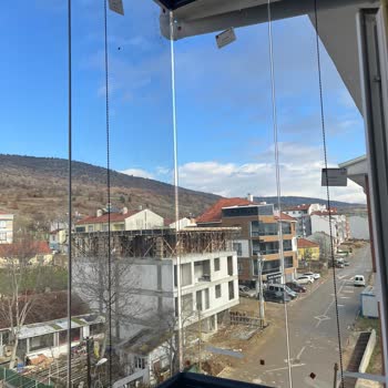 Adaşmak Cam Balkon Geciken Ve Kalitesiz Ürün İşçilik