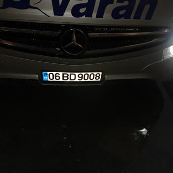 Varan Otobüsünde Satılan Koltuk Çakışması Ve Kırık Koltuklar Nedeniyle Güvenlik Tehlikesi