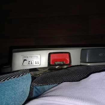 Varan Otobüsünde Satılan Koltuk Çakışması Ve Kırık Koltuklar Nedeniyle Güvenlik Tehlikesi