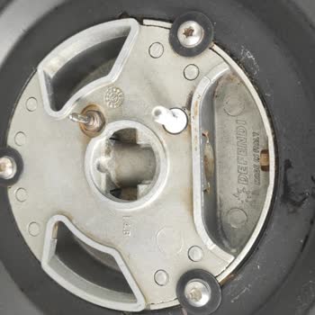 Altus Ankastre Setinde Hızlı Paslanma Ve Renk Solması, Şirket Kullanıcı Hatası İddia Ediyor