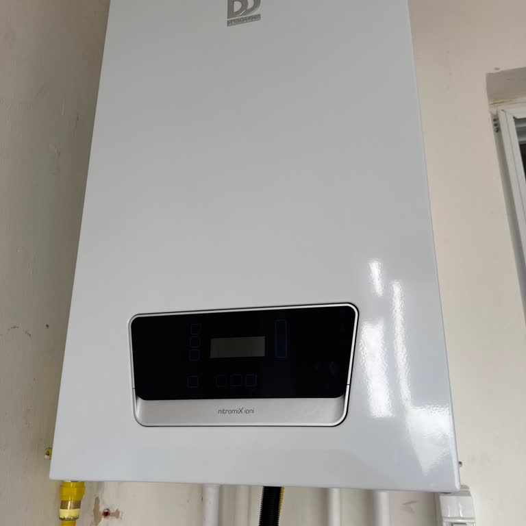 Yetkili Servisin Yetersiz Yaklaşımı Ve Kombi Değişim Talebimin Reddedilmesi