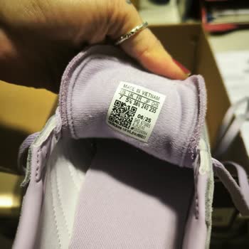 Yanlış Renk Gönderimi Ve Müşteri Hizmetlerinin Çözüm Sunmaması