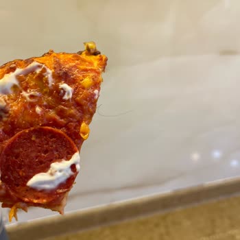 BİM Superfresh Dondurulmuş Pizza’da Uzun Metal Parçası Bulundu, İade Talebi