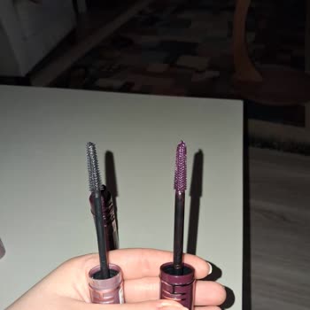 L’Oréal Görünümündeki Satıcıdan Orijinal Olmayan Sky High Rimel