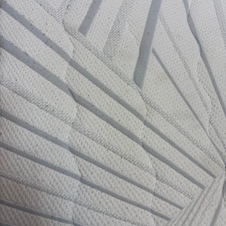 Yeni Yatakta 7 Ayda Tüylenme Ve Deformasyon Şikayeti