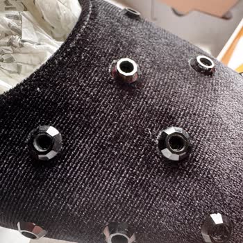 Hakiki Deri İddiası Yanıltıcı, Kadife Ürün Gönderildi Ve Çözüm Sunulmadı