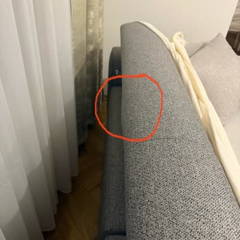 Koltukta Yırtık Ve Çıkan Zımbalar Nedeniyle Ürün Değişimi İstiyorum