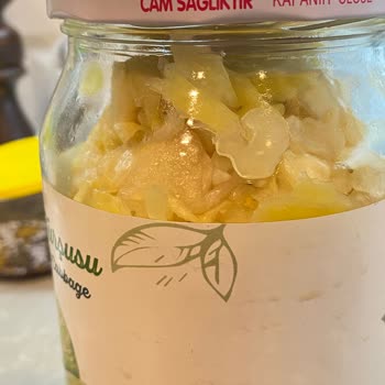 Lahana Turşusu Kavanozu Sızdırdı Ve Müşteri Hizmetleri Yanıt Vermedi