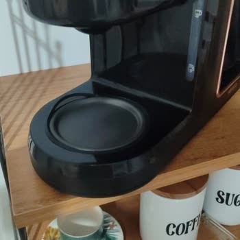 Karaca Barista 6 İn 1 Makinesinde Filtre Lastiği Çıkıyor, Ücretsiz Onarım Gerekiyor