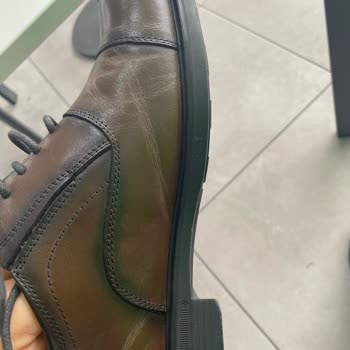 Derimod Kahverengi Ayakkabıda İlk Kullanımda Boya Atması Ve Değişim Reddi