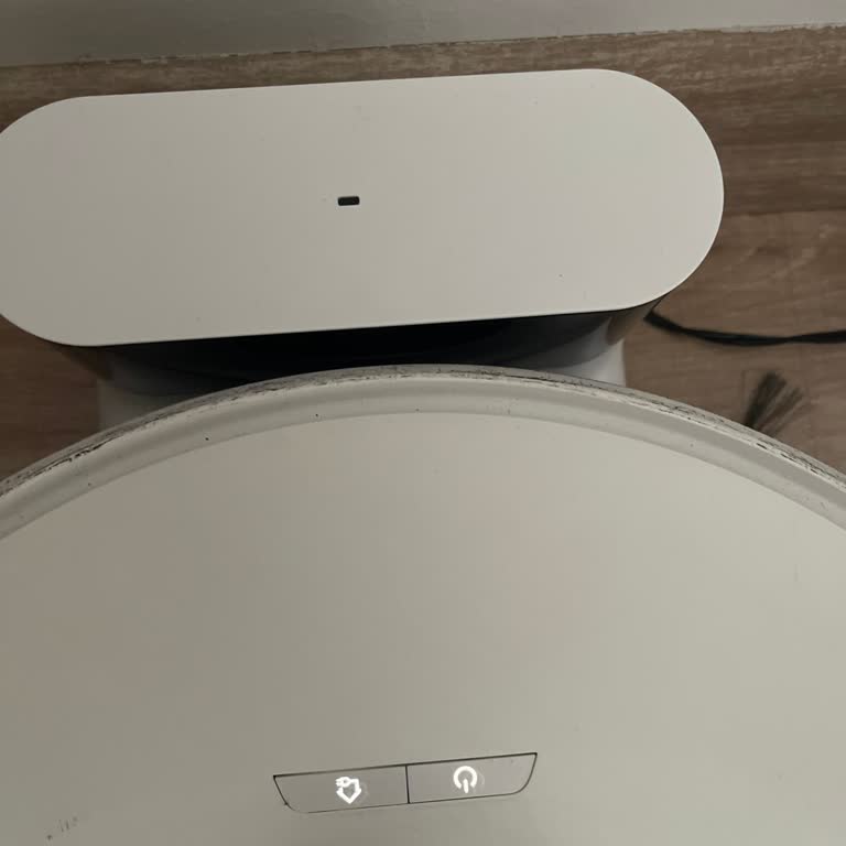 Şarj Dolu Olmasına Rağmen Robot Süpürge Çalışmıyor Ve Şarj Yok Gösteriyor