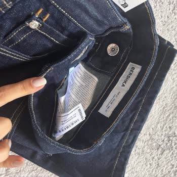 Kullanılmamış Pantolonun 1 Gün Gecikme Nedeniyle Değişim Talebinin Reddedilmesi Ve Kırıcı Tutumu