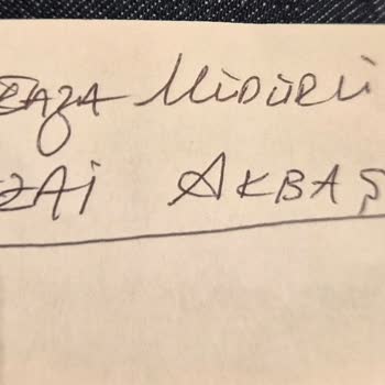 Üç Bin TL'lik Orijinal Telefon Kılıfı Deforme Oldu, Mağaza Çözüm Sunmadı