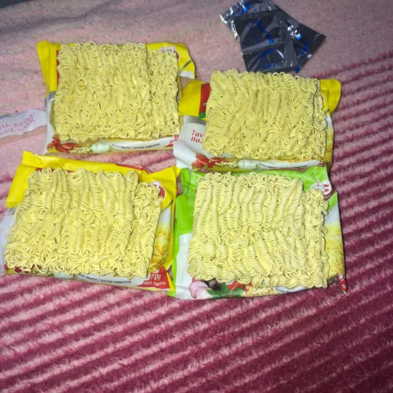 İndomie Noodle Ürünlerinde Üretim Hatası, Baharat Poşeti Eksikliği Ve Sağlık Endişesi