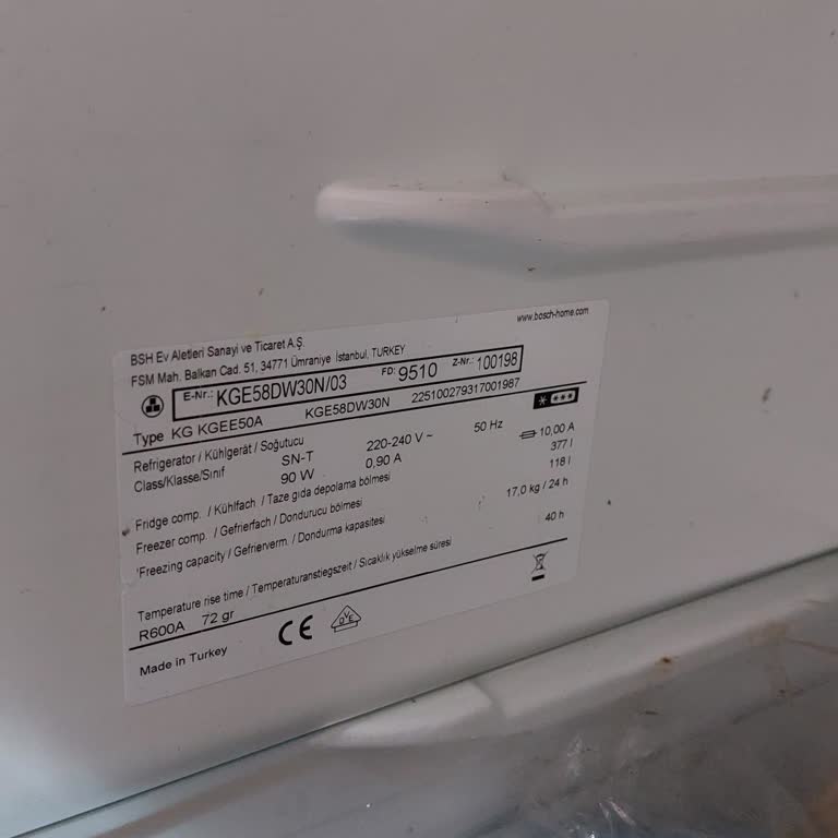 Bosch Buzdolabındaki Sürekli Buzlanma Ve Haksız 900 TL Servis Ücreti