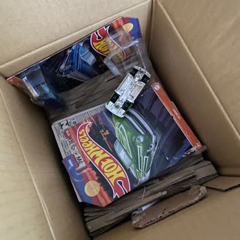 Kırık Kutu, Yanlış 9’lu Set Ve Saygısız Ürün Değişimi: 5’li Hot Wheels Siparişim Mağdur