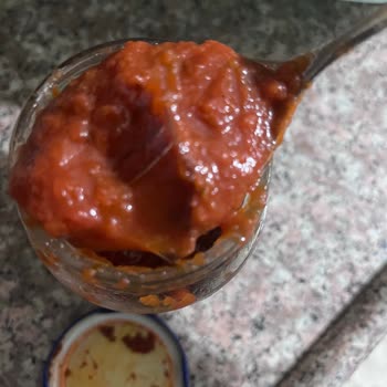 Tukaş Sos Paketi İçinde Cam Parçası Bulundu