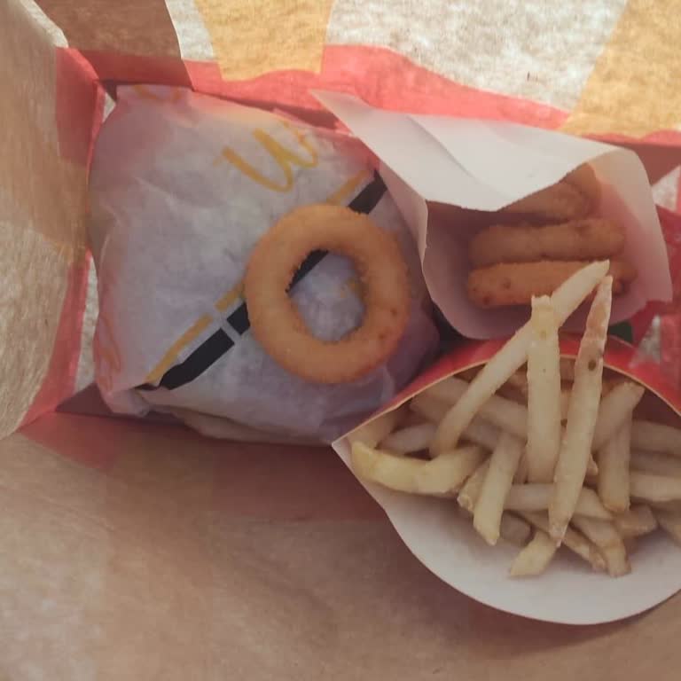 İstanbul Küçükçekmece McDonald's’ta Eksik Menü Ve Cevapsız Müşteri Hizmeti