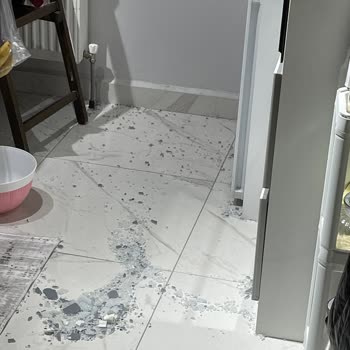 Fırın Camı Patladı, 5.490 TL Değişim Ücreti Talep Edildi