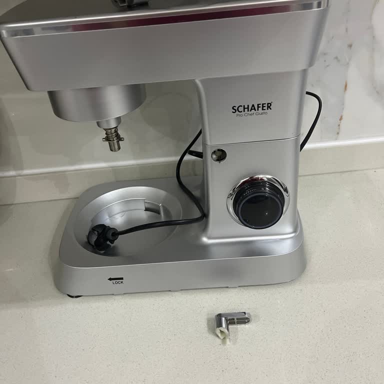 Schafer Prochef Gusto Hamur Yoğurma Makinesinde Kol Kırılması Ve Müşteri Hizmetlerine Ulaşılamama