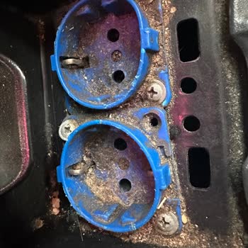 Hijyen Sorunu Ve Umursamaz Personel Tutumu