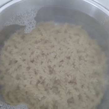 Makarna Paketi Böceklerle Dolu, Hijyen İhlali Ve İade Talebi