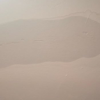 Aydur İnşaat Göztepe TOKİ'de 3 Milyonluk Evde Sürekli Su Sızıntısı Ve Rutubet Sorunu