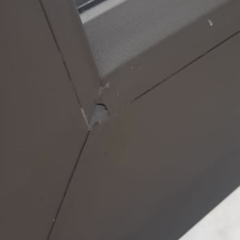 Winsa Cam Balkon Ve Doğramalarda Çizik, Boşluk Ve Kırık Parçalar İçin Değişim Talebi