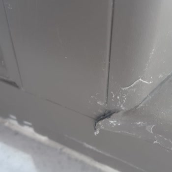 Winsa Cam Balkon Ve Doğramalarda Çizik, Boşluk Ve Kırık Parçalar İçin Değişim Talebi