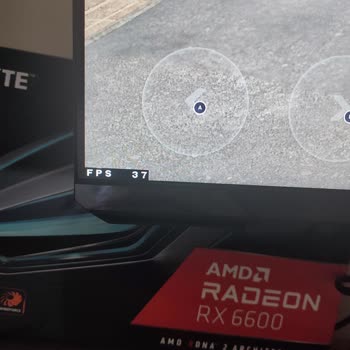 CarX Street Freezes and Lags Constantly on Android Devices