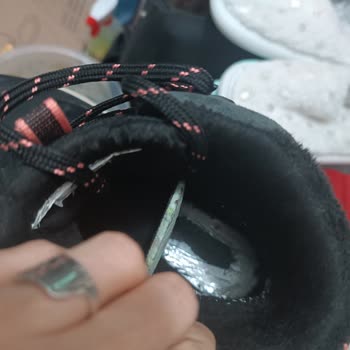 Decathlon Kadın Botunda Kısa Sürede Taban Sökülmesi Ve İç Tüylenme